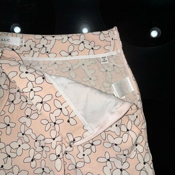 A.L.C 100% silk flowy dress pink floral shorts size 2 - Picture 3 of 10